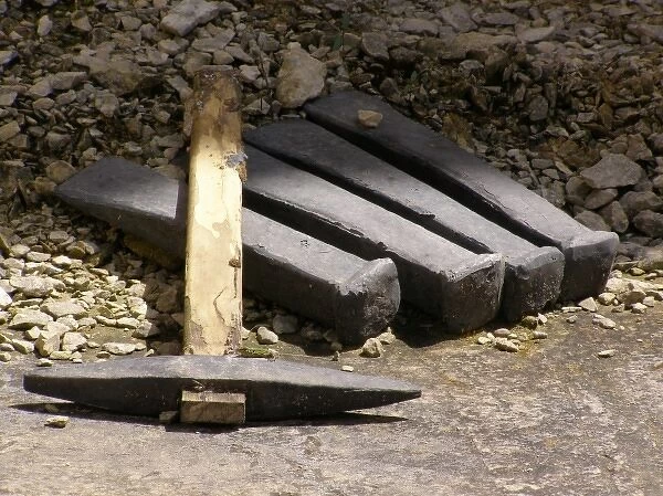 Trenching tools with gremshula, Malta