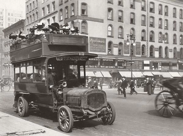 Double-decker bus, New York City, 1890s C016  /  8993