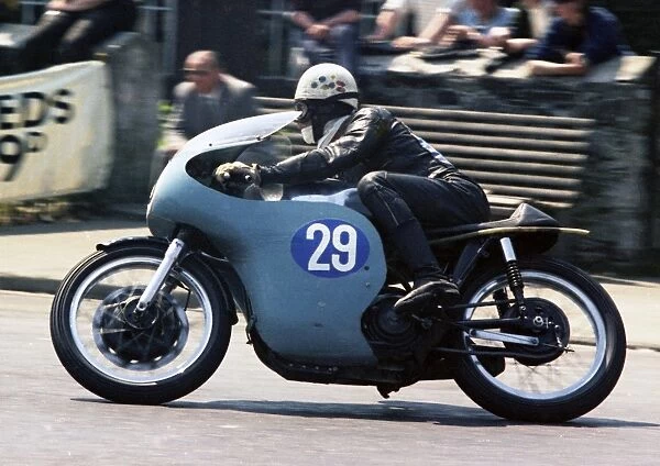 Dan Shorey (Norton) 1967 Junior TT
