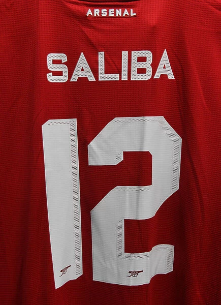 Arsenal's William Saliba Dons New Shirt Before Arsenal vs. Chelsea - Florida Cup 2022-23