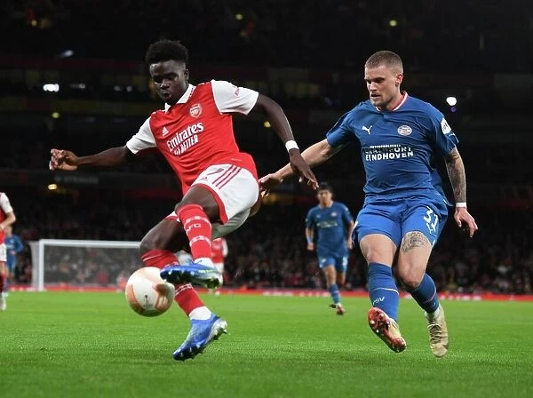Bukayo Saka vs. Philipp Max: Arsenal's Battle with PSV Eindhoven in Europa League Group A