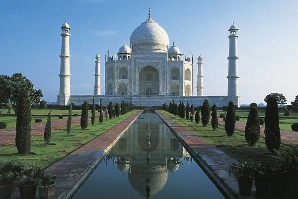 India, Uttar Pradesh, Agra, Taj Mahal Mausoleum
