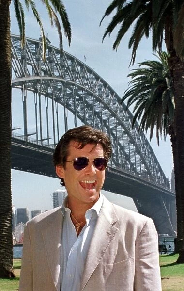 Australia-007-Brosnan  /  Harbour Bridge