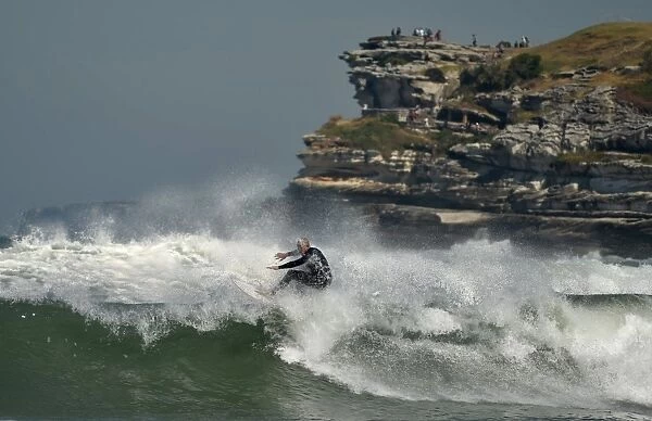 Australia-Surf-Wave-Bondi
