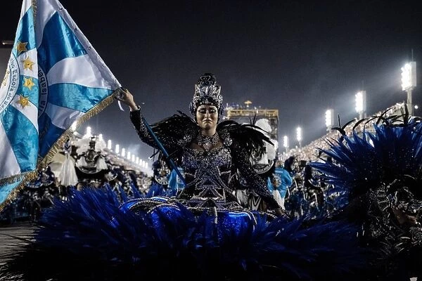 Brazil-Rio-Carnival-Parade-Vila Isabel