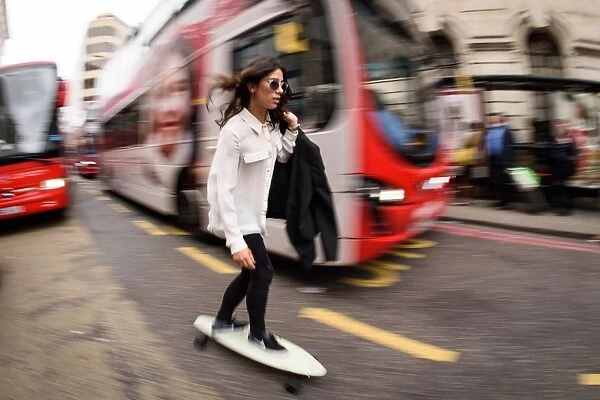 Britain-Transport-Strike-Skate