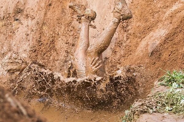 Israel-Mud Day