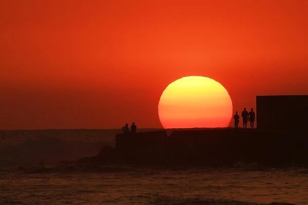 Salvador-Lifestyle-Tourism-Sunset