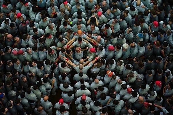 Spain-Catalonia-Human-Towers-Castellers
