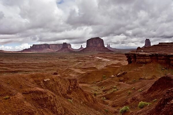 Us-Tourism-Monument Valley