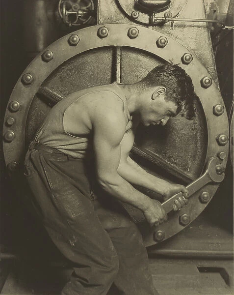 Mechanic and Steam Pump, 1921 (b  /  w photo)