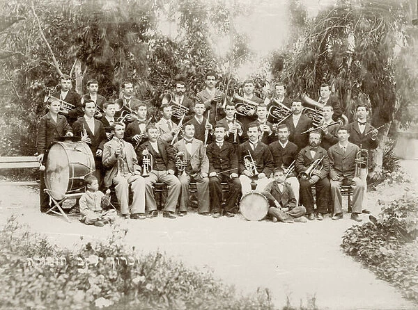 The orchestra group shot at Zichron Yaacov, c. 1898-1900 (b  /  w photo)