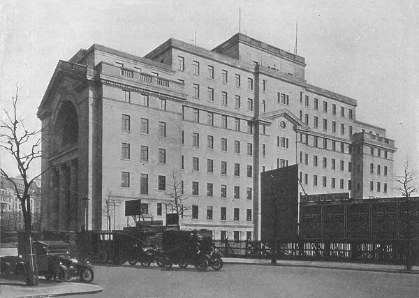 Centre Block of Bush House, London, from Aldwych, 1924