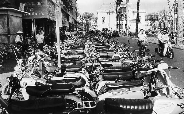 A huge population of motorcycles is causing a health hazard in the centre of Saigon