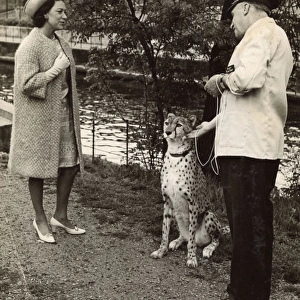 Princess Margaret meeting a Cheetah and Zoo Keeper