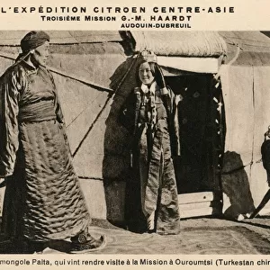 Princess Nirgidma visits Citroen Central Asian Expedition
