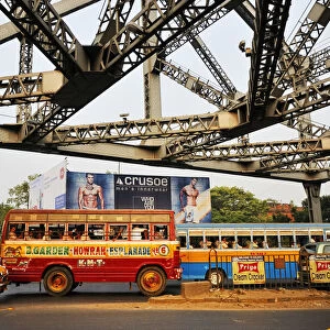 Traffic jam in Howrah bridge. Kolkata (Calcutta), India