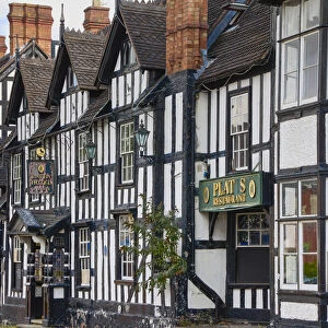 UK, England, West Midlands, Worcestershire, Droitwich Spa, Raven hotel - reputed to be the birthplace of St Richard de Wyche