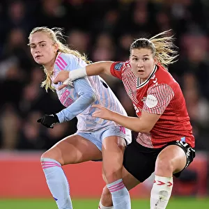 Arsenal vs Southampton: A Fierce Battle in the FA Women's Continental Tyres League Cup at St. Mary's Stadium