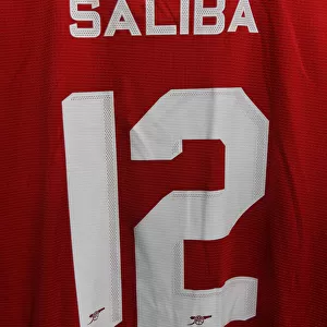 Arsenal's William Saliba Dons New Shirt Before Arsenal vs. Chelsea - Florida Cup 2022-23