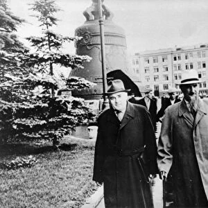 Sergei korolev and igor kurchatov in the kremlin, moscow, a reproduction from designer of spaceships by a, romanov, gospolitizdat publishing house, 1968