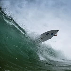 France-Atlantic-Tourism-Surfing