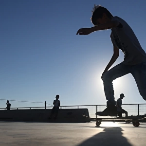Palestinian-Skateboarding
