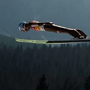 Ski-Jump-World-Man