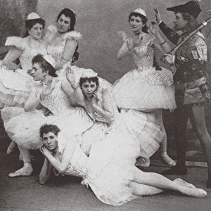 Swan Lake, Mariinsky Theatre, 1895 (b / w photo)