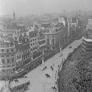 George VI Coronation London Trafalgar Square May 1937 The crowds around a packed