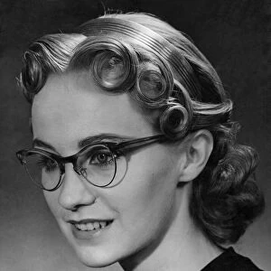 Glasses - Spectacles fashion. 1953 P018644