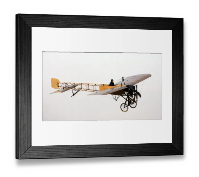Framed Print : Uae-Aerobatics-Show