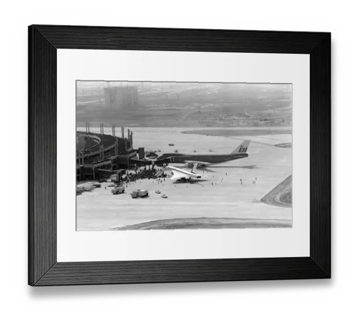 Framed Print : Retro Concorde-Dallas