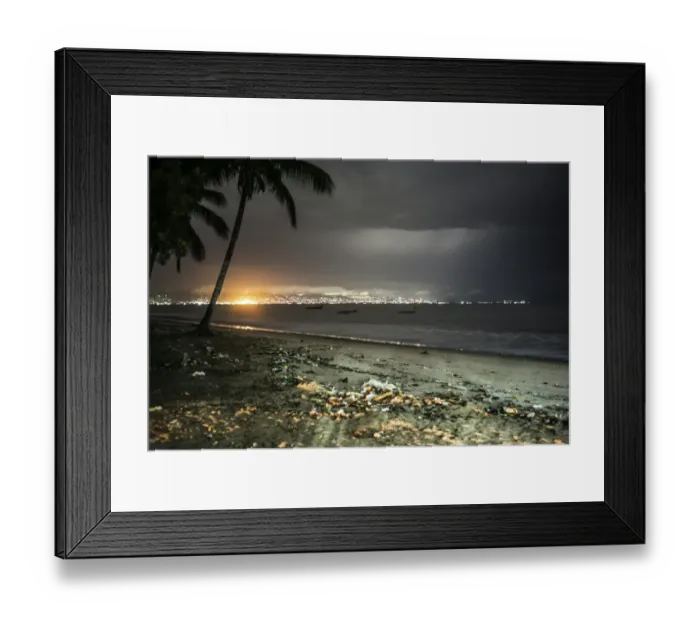 Framed Print : Sleone-Freetown Framed Print : Sleone-Freetown