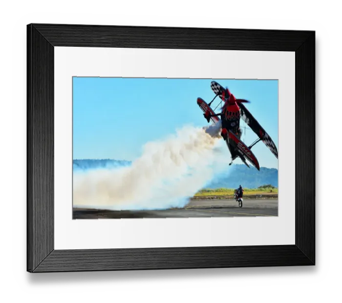 Framed Print : El Salvador-Air Show Framed Print : El Salvador-Air Show