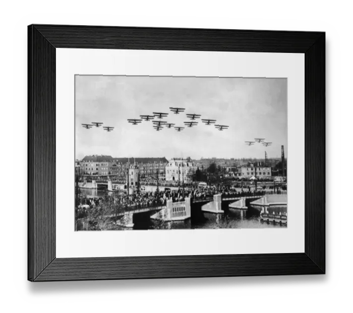 Framed Print : Netherlands-Germany-Wwii Framed Print : Netherlands-Germany-Wwii