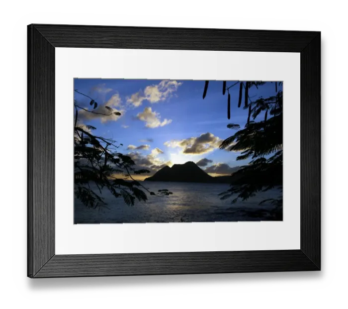 Framed Print : Tourisme-Martinique-Le Diamant Framed Print : Tourisme-Martinique-Le Diamant