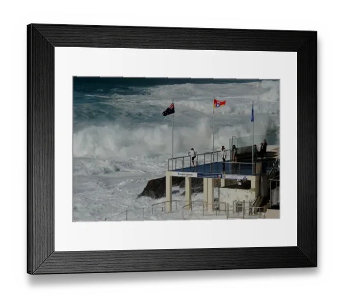 Framed Print : Australia-Weather-Warning-Surf