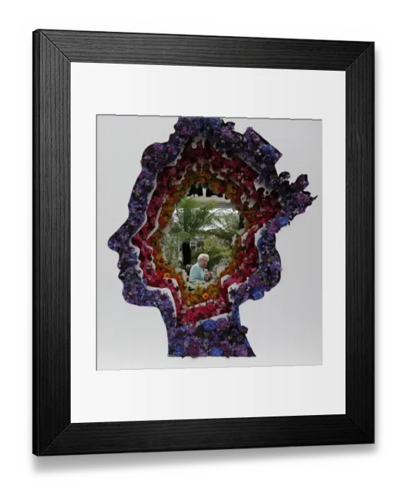 Framed Print : Britain-Royalty-Queen-Chelsea Flower Show