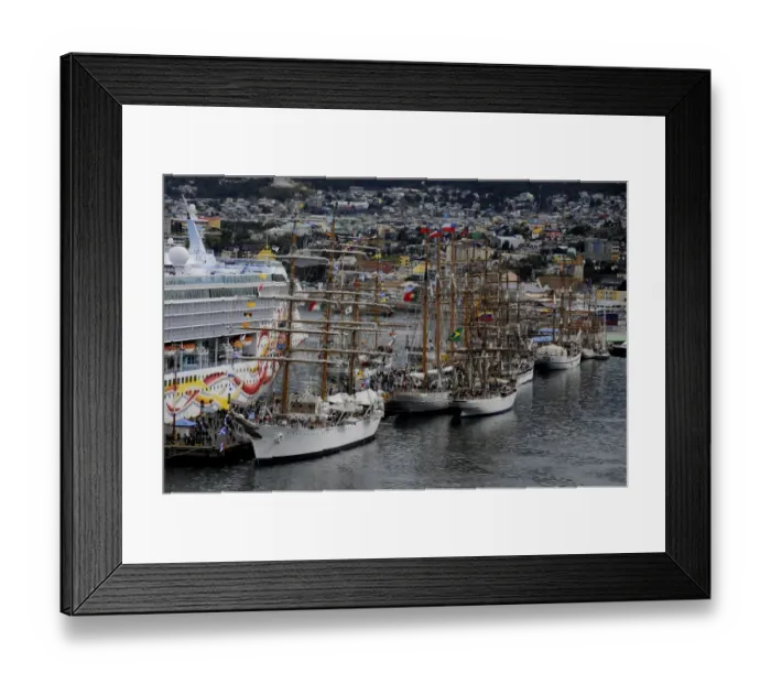 Framed Print : Sailing-Argentina-Regatta Framed Print : Sailing-Argentina-Regatta