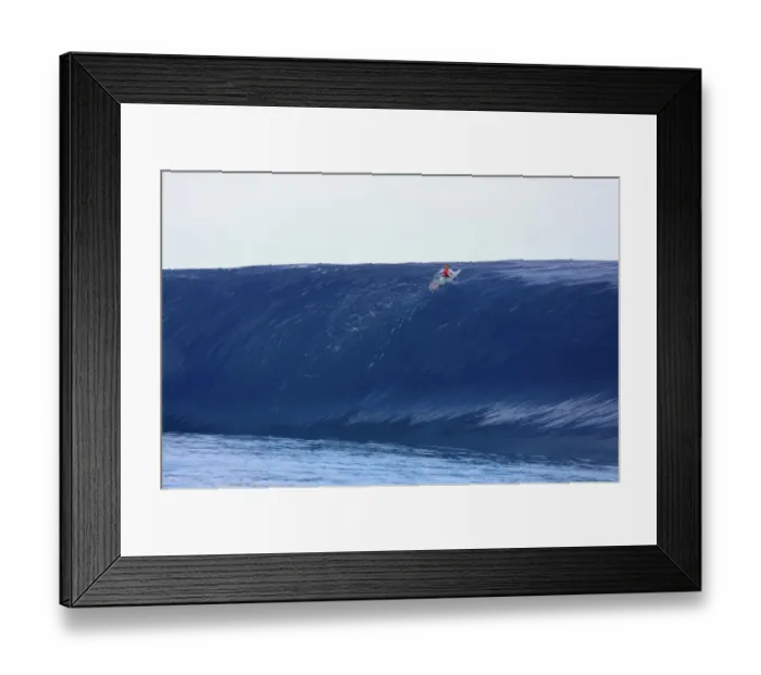 Framed Print : Tahiti - Surfing