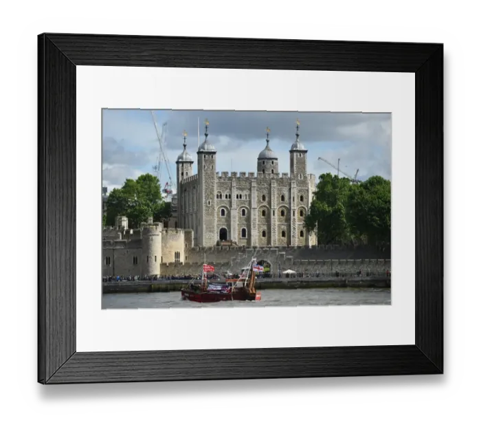 Framed Print : Britain-Tower of London-Thames