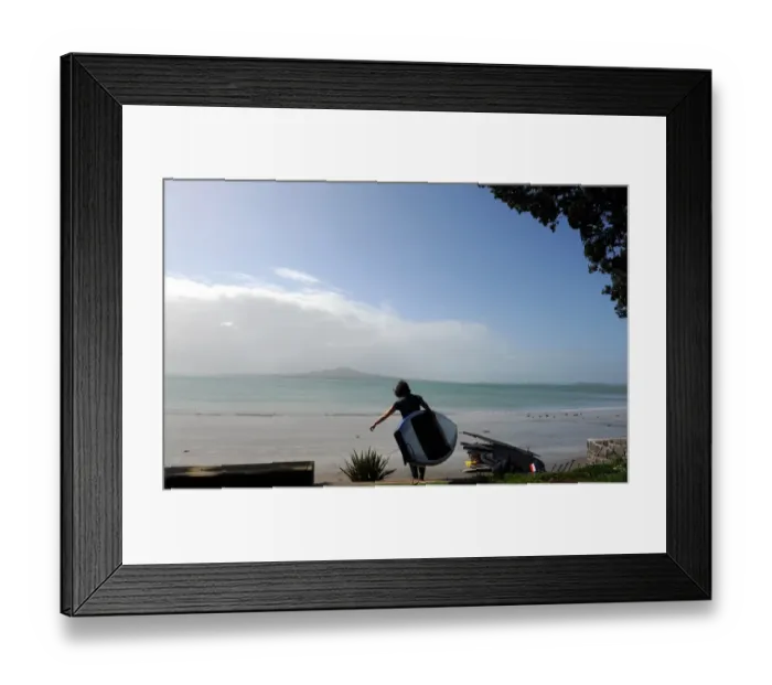 Framed Print : New Zealand-Surfing-Feature