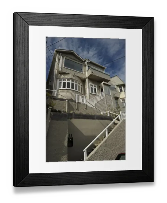 Framed Print : New Zealand-Wellington-Feature