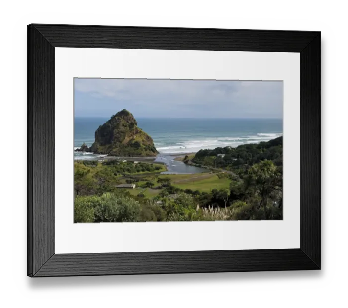 Framed Print : New Zealand-Nature-Piha Beach Framed Print : New Zealand-Nature-Piha Beach