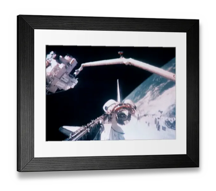 Framed Print : Space-Shuttle and Robot Arm Framed Print : Space-Shuttle and Robot Arm