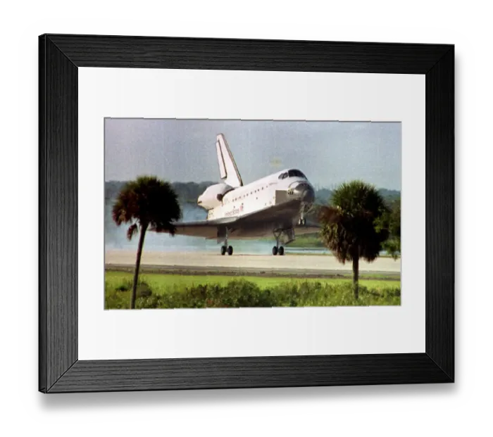 Framed Print : Us-Space Shuttle Lands Framed Print : Us-Space Shuttle Lands