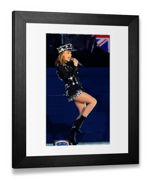 Framed Print : Britain-Royals-Jubilee-Concert-Kylie Framed Print : Britain-Royals-Jubilee-Concert-Kylie