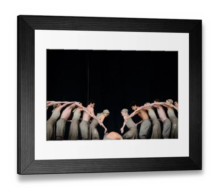 Framed Print : Britain-Entertainment-Music-Glastonbury Framed Print : Britain-Entertainment-Music-Glastonbury