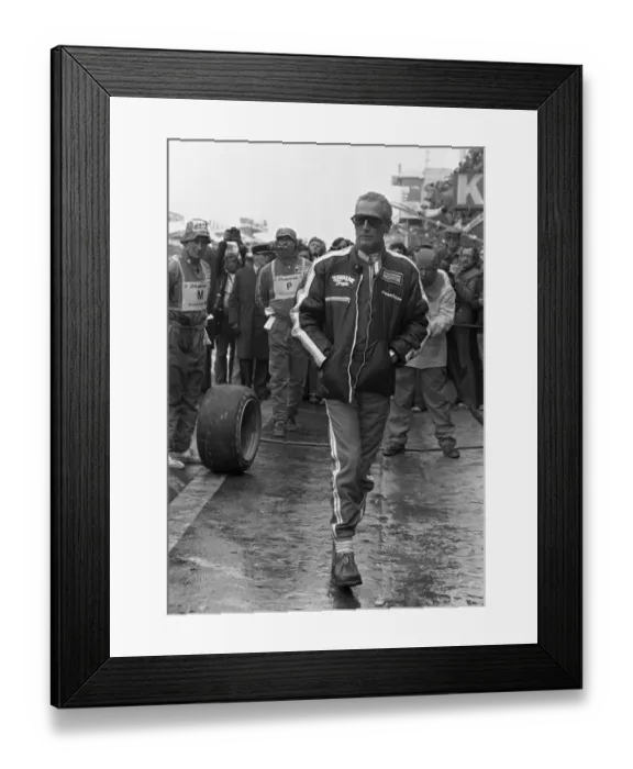 Framed Print : Files-Newman-24Heures